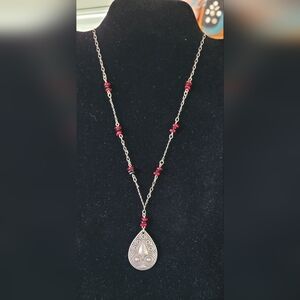 Elegant Silver and Red Bead Pendant Necklace